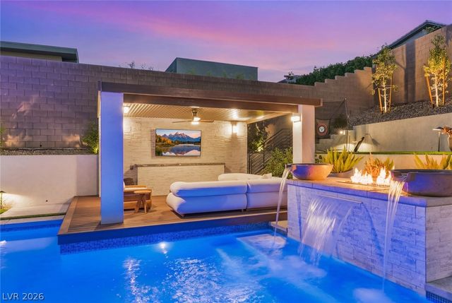 397 Vista Sunset Avenue, Las Vegas, NV 89138