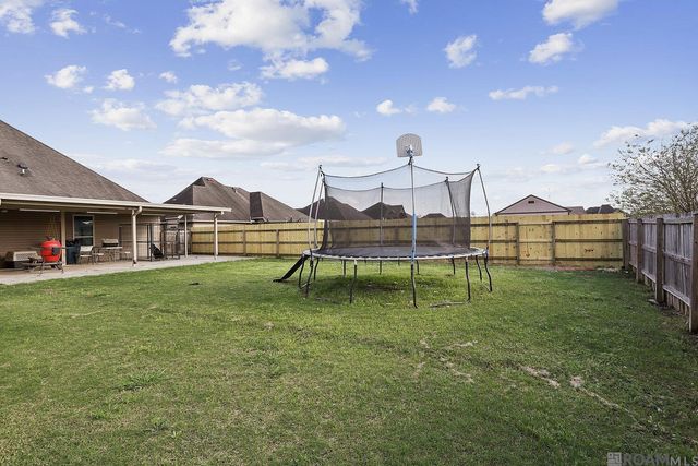 7108 Rue St Claire, Addis, LA 70710