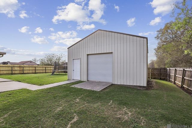 7108 Rue St Claire, Addis, LA 70710