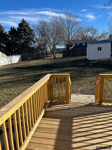 309 Laredo Road, Papillion, NE 68046