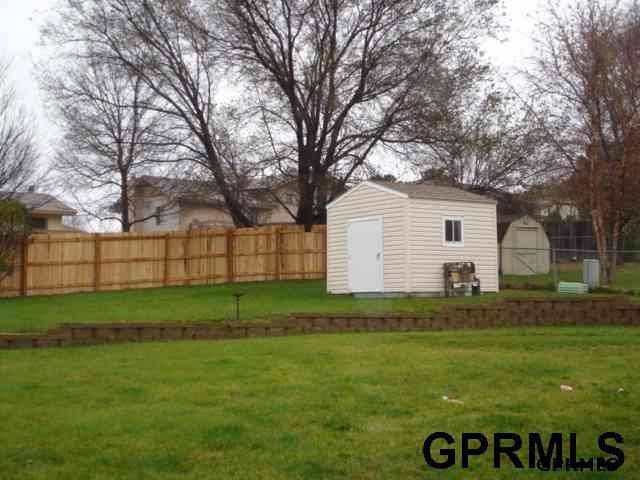 309 Laredo Road, Papillion, NE 68046