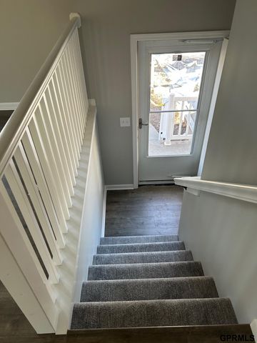 309 Laredo Road, Papillion, NE 68046