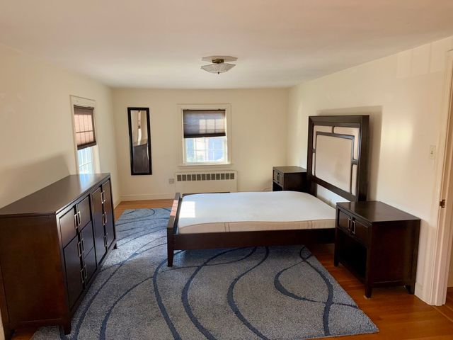 43 Upland Rd, Watertown, MA 02472