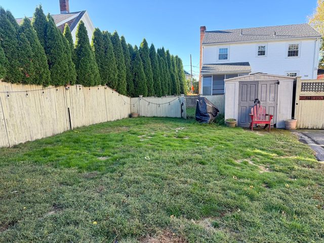 43 Upland Rd, Watertown, MA 02472