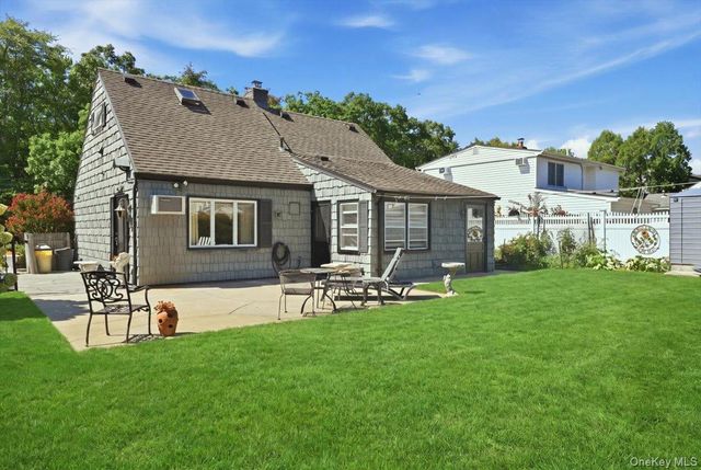 65 Riverside Avenue, Massapequa, NY 11758