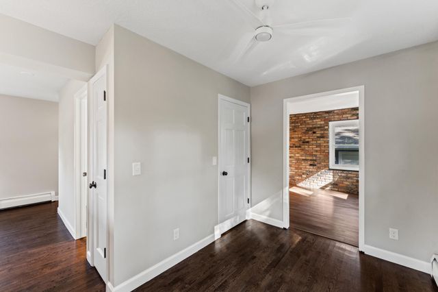 928 Griffin Avenue, Mahtomedi, MN 55115
