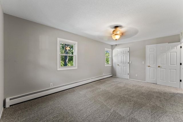 928 Griffin Avenue, Mahtomedi, MN 55115