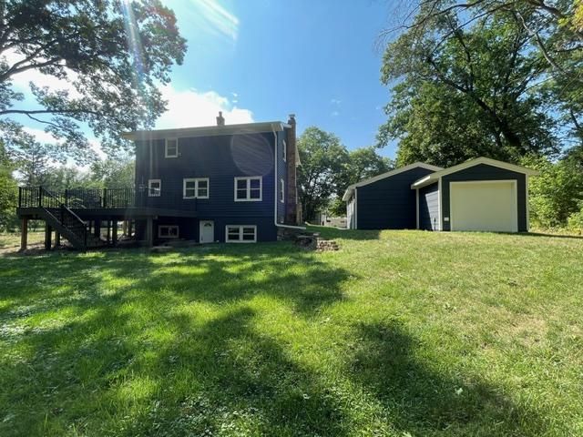 928 Griffin Avenue, Mahtomedi, MN 55115