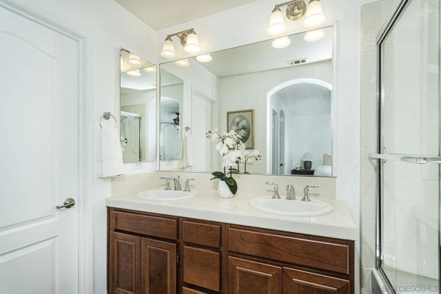 1663 Claret Cup 10, Chula Vista, CA 91915