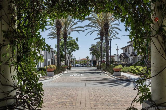 1663 Claret Cup 10, Chula Vista, CA 91915
