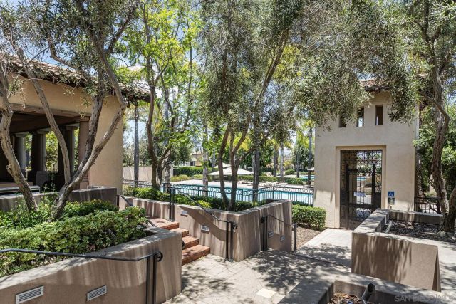 1663 Claret Cup 10, Chula Vista, CA 91915