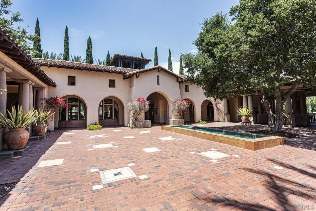 1663 Claret Cup 10, Chula Vista, CA 91915