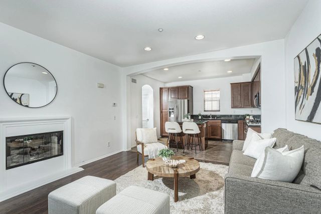 1663 Claret Cup 10, Chula Vista, CA 91915