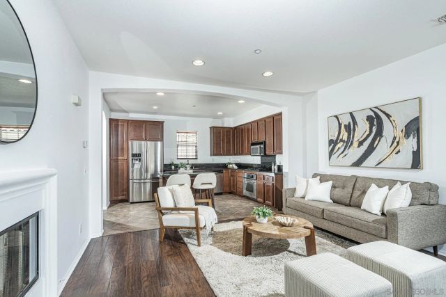1663 Claret Cup 10, Chula Vista, CA 91915