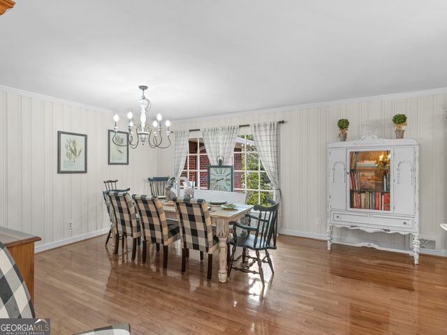 541 Pineridge Road, Griffin, GA 30224