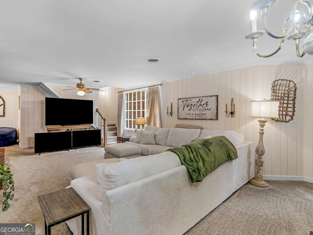 541 Pineridge Road, Griffin, GA 30224