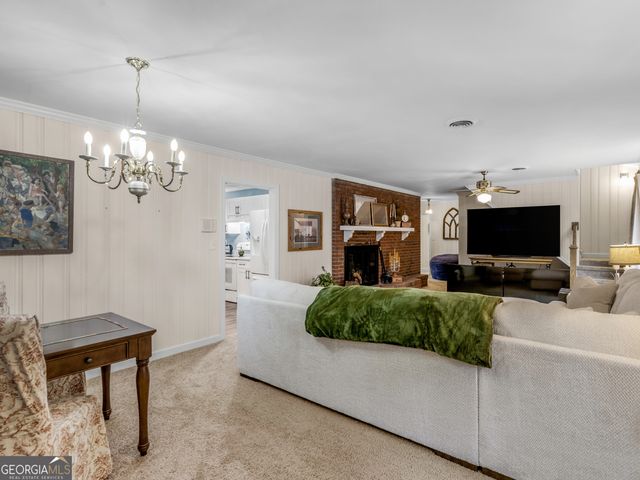 541 Pineridge Road, Griffin, GA 30224