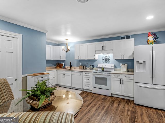 541 Pineridge Road, Griffin, GA 30224
