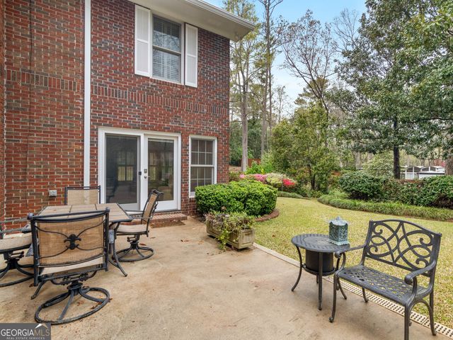 541 Pineridge Road, Griffin, GA 30224