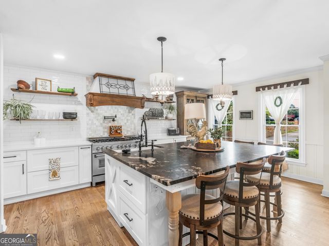 541 Pineridge Road, Griffin, GA 30224
