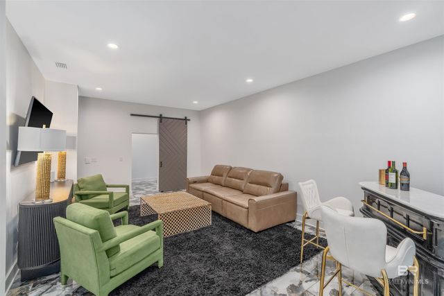 309A S School Street, Fairhope, AL 36532