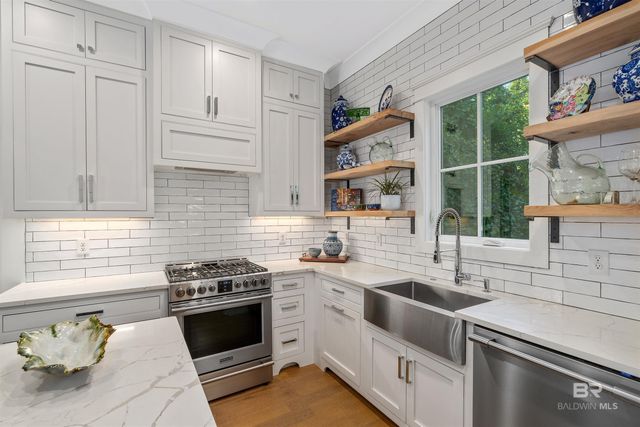 309A S School Street, Fairhope, AL 36532