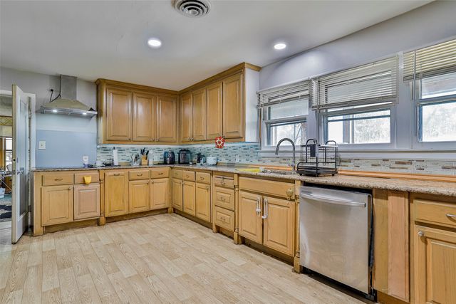 1420 Lake Shore Drive, Fort Worth, TX 76103
