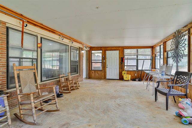1420 Lake Shore Drive, Fort Worth, TX 76103