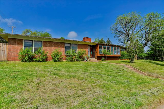 1420 Lake Shore Drive, Fort Worth, TX 76103