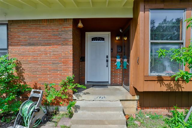 1420 Lake Shore Drive, Fort Worth, TX 76103