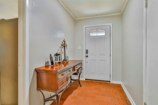 1420 Lake Shore Drive, Fort Worth, TX 76103