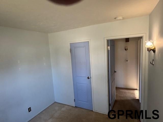 2333 Olive Street, Bellevue, NE 68147