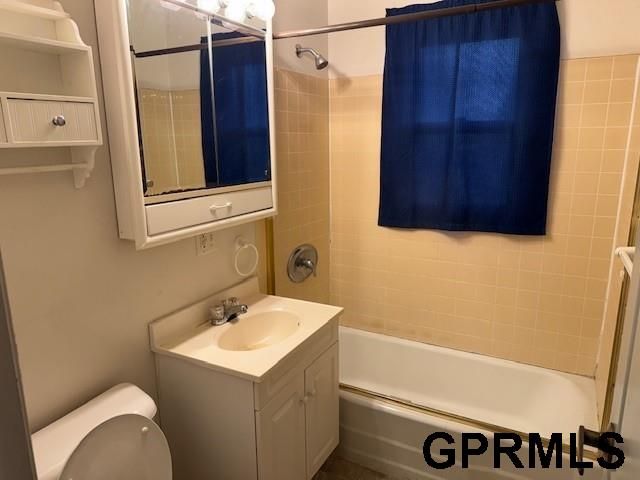 2333 Olive Street, Bellevue, NE 68147