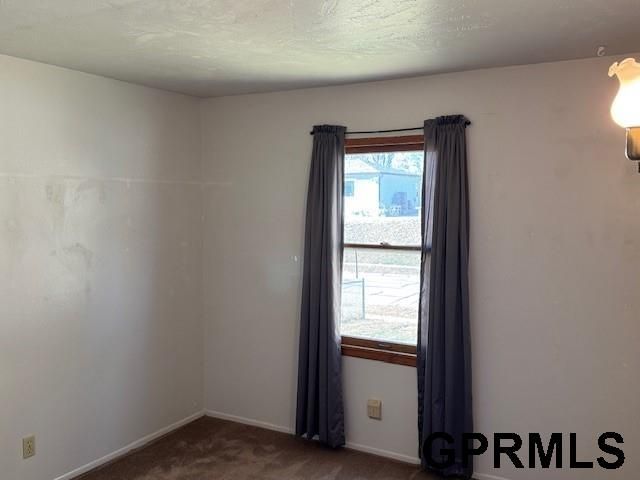 2333 Olive Street, Bellevue, NE 68147