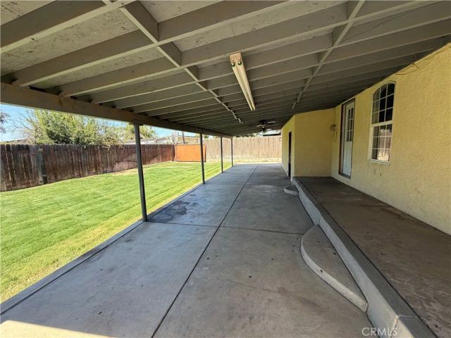 2601 Dore Drive, Bakersfield, CA 93304