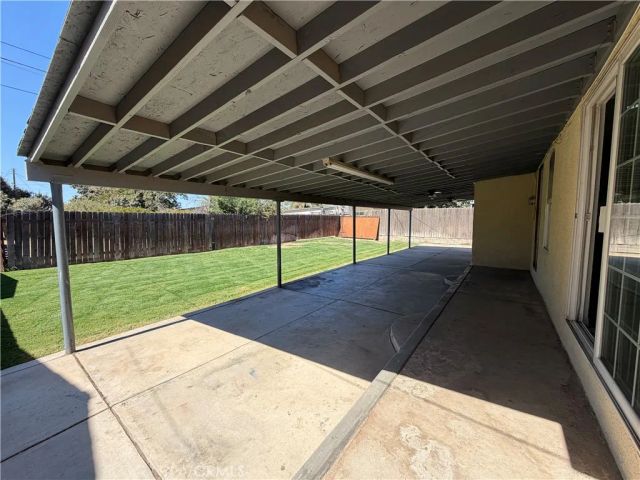 2601 Dore Drive, Bakersfield, CA 93304