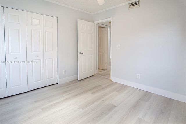 1000 NW 106th Terrace 101, Pembroke Pines, FL 33026
