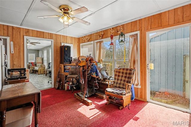 64 Mocking Bird Lane, Hawk Point, MO 63349