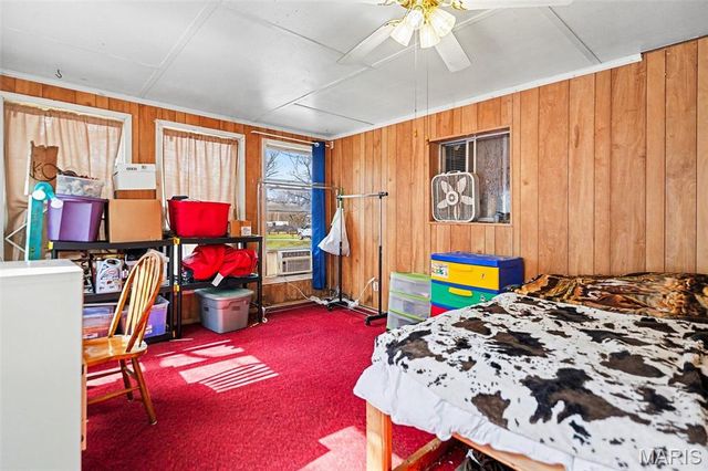 64 Mocking Bird Lane, Hawk Point, MO 63349