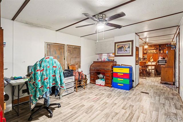 64 Mocking Bird Lane, Hawk Point, MO 63349