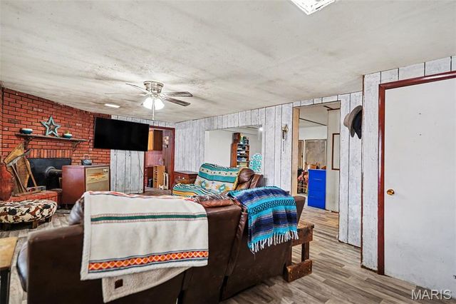 64 Mocking Bird Lane, Hawk Point, MO 63349