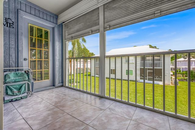 191 SE Village Dr Unit 191, Port St Lucie, FL 34952