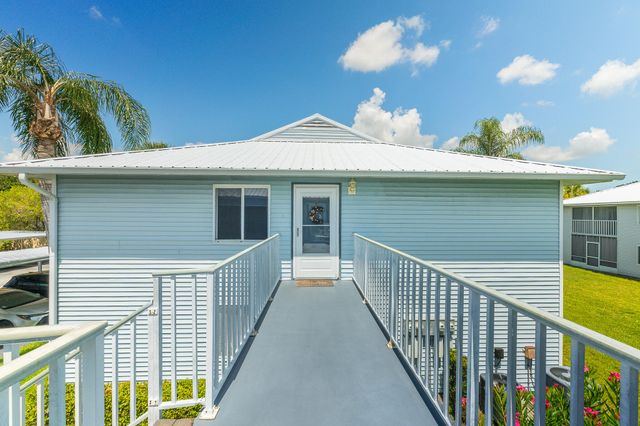 191 SE Village Dr Unit 191, Port St Lucie, FL 34952
