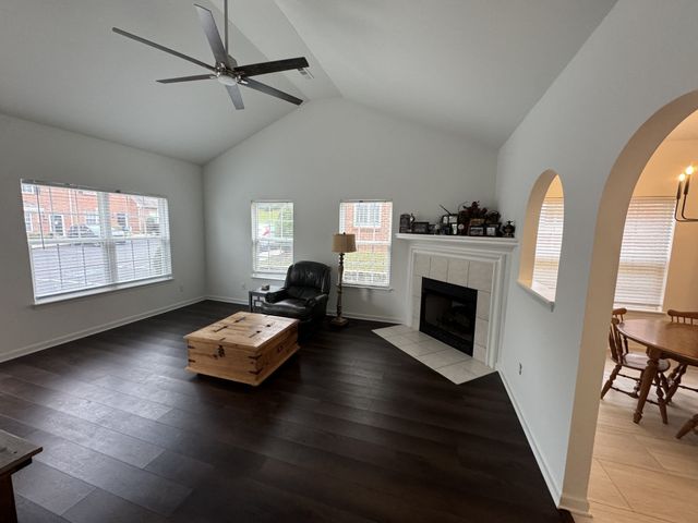 1101 Downs Blvd Apt 103, Franklin, TN 37064