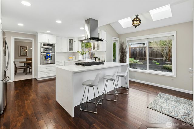 23512 NE 19th Drive, Sammamish, WA 98074