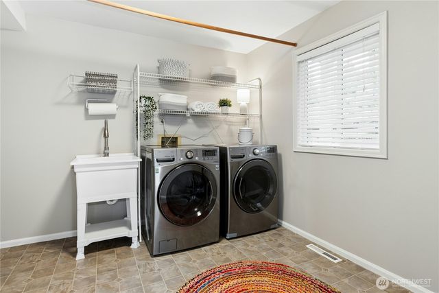 23512 NE 19th Drive, Sammamish, WA 98074