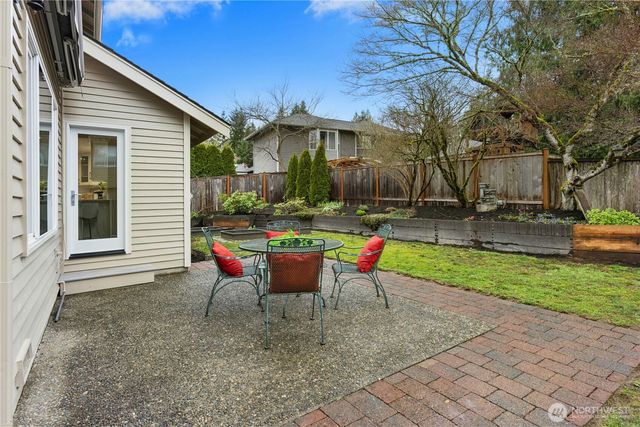 23512 NE 19th Drive, Sammamish, WA 98074