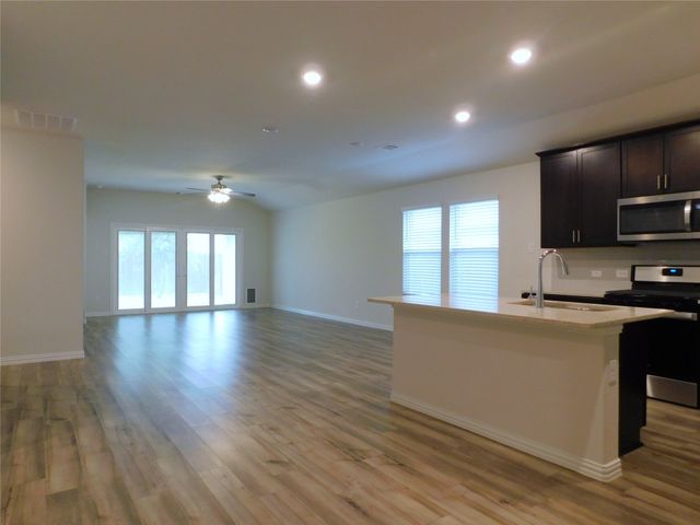 229 Briarwood Lane, Lake Dallas, TX 75065