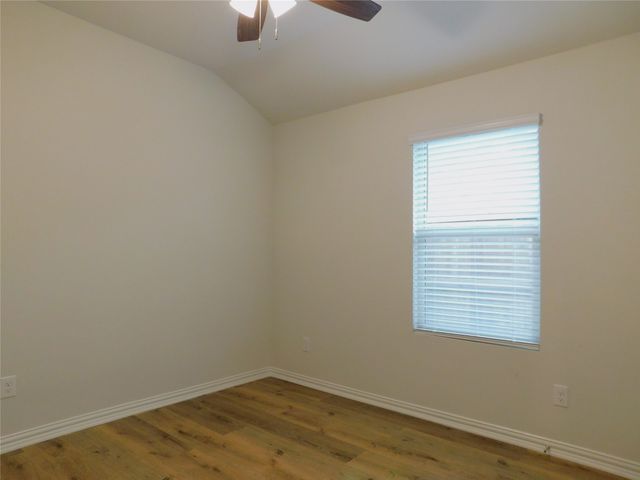 229 Briarwood Lane, Lake Dallas, TX 75065