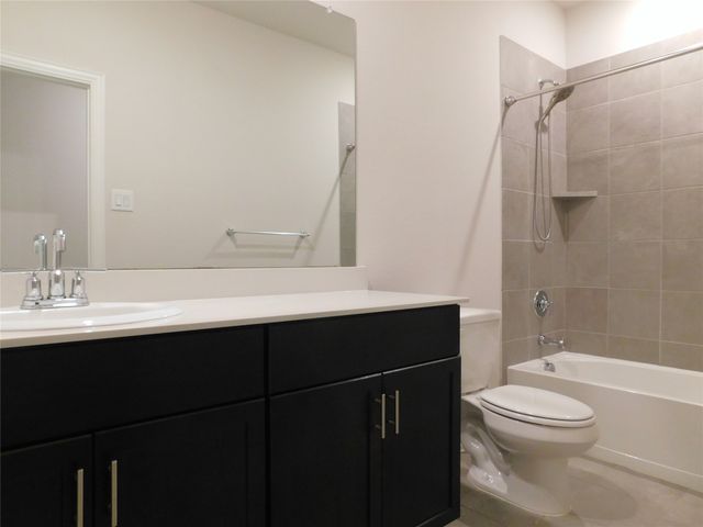 229 Briarwood Lane, Lake Dallas, TX 75065